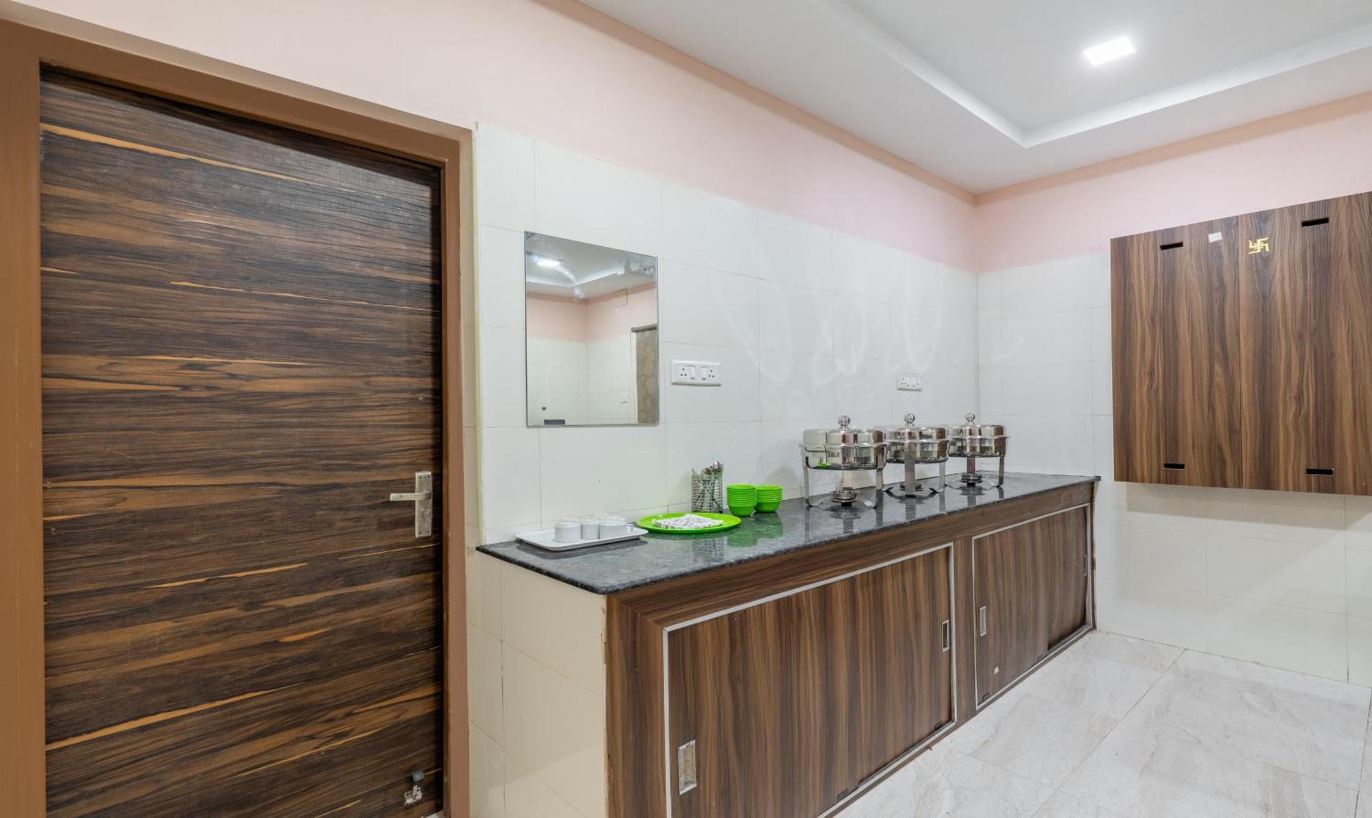Treebo Eco Stay T Nagar Chennai Bagian luar foto